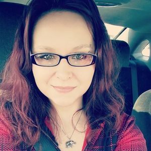 Meet your Posher, Heidi